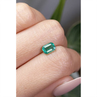 0.97 Ct. Emerald from Zambia Life Style