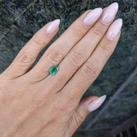 1.02 Ct. Emerald from Zambia Life Style
