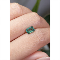 0.96 Ct. Emerald from Zambia Life Style