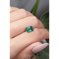 1.84 Ct. Emerald from Zambia Life Style