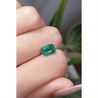 1.56 Ct. Emerald from Zambia Life Style