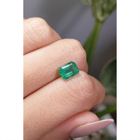 1.60 Ct. Emerald from Zambia Life Style