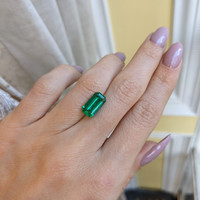 2.98 Ct. Emerald from Zambia Life Style