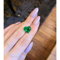 4.96 Ct. Emerald from Zambia Life Style