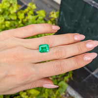 4.18 Ct. Emerald from Zambia Life Style