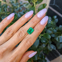 3.86 Ct. Emerald from Zambia Life Style