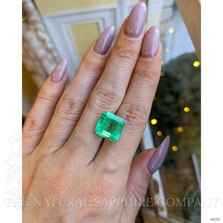 6.81 Ct. Emerald from Colombia