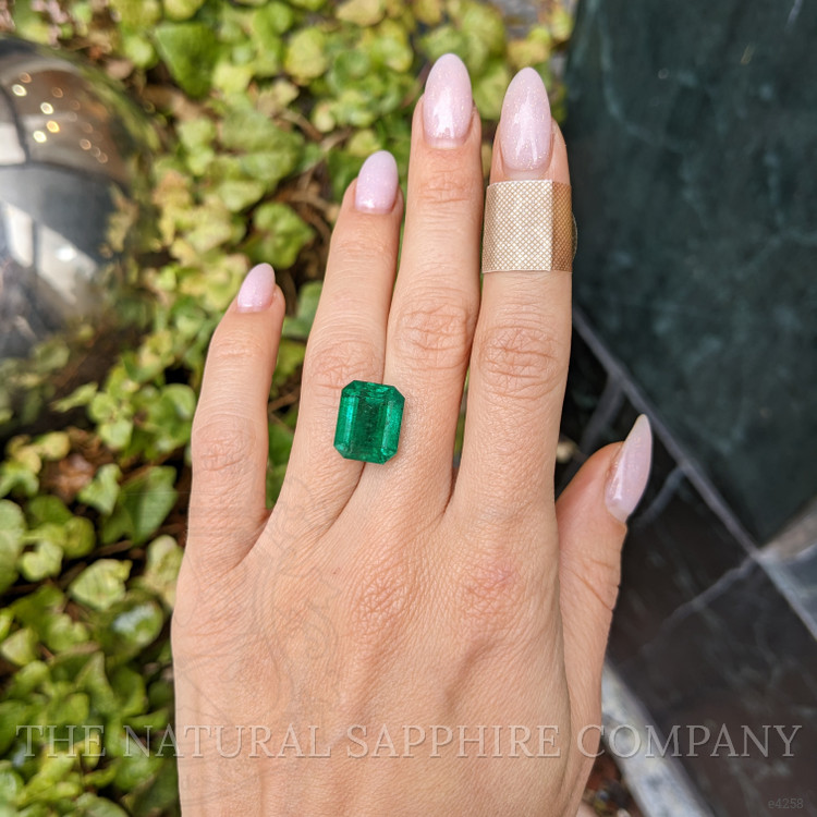 9.94 Ct. Emerald from Zambia