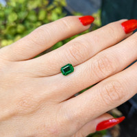 1.00 Ct. Emerald from Zambia Life Style