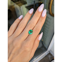 2.20 Ct. Emerald from Brazil Life Style