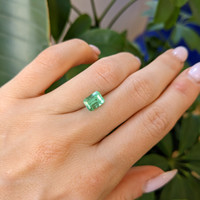 1.80 Ct. Emerald from Russia Life Style