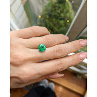 2.59 Ct. Emerald from Colombia Life Style