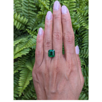 4.72 Ct. Emerald from Zambia Life Style