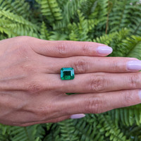 4.72 Ct. Emerald from Zambia Life Style