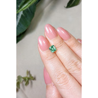 0.86 Ct. Emerald from Colombia Life Style