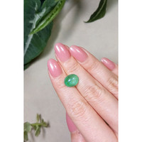 4.12 Ct. Cabochon Emerald from Brazil Life Style