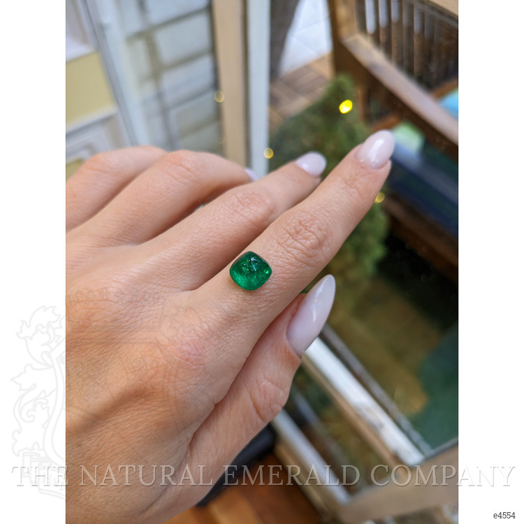 2.80 Ct. Cabochon Emerald from Colombia