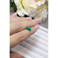 1.27 Ct. Emerald from Russia Life Style