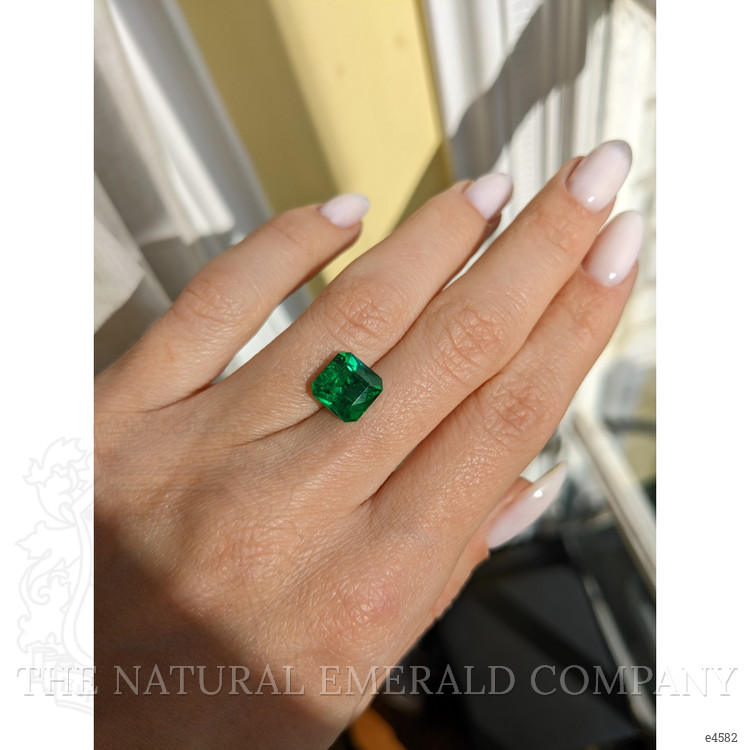 2.84 Ct. Emerald from Zambia