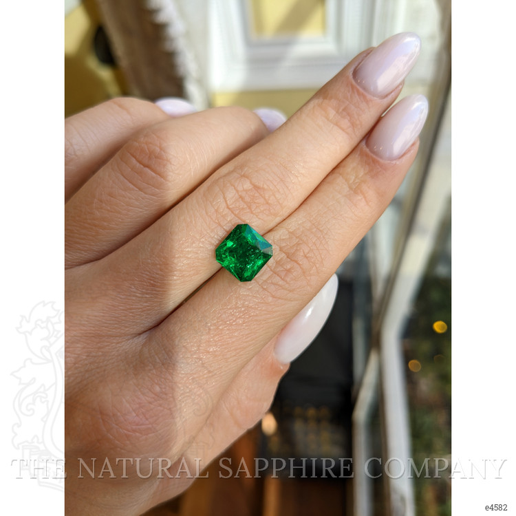 2.84 Ct. Emerald from Zambia