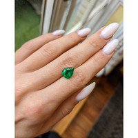 2.58 Ct. Emerald from Zambia Life Style