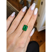 4.87 Ct. Emerald from Zambia Life Style
