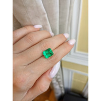 3.45 Ct. Emerald from Colombia Life Style