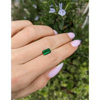 1.08 Ct. Emerald from Zambia Life Style
