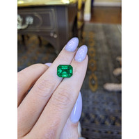 4.68 Ct. Emerald from Zambia Life Style