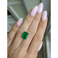 4.08 Ct. Emerald from Zambia Life Style