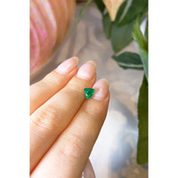 0.75 Ct. Emerald from Brazil Life Style