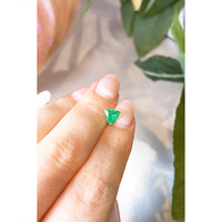 0.77 Ct. Emerald from Brazil Life Style