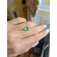 1.89 Ct. Emerald from Colombia Life Style