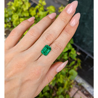 4.23 Ct. Emerald from Zambia Life Style