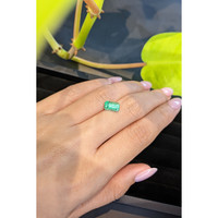 1.81 Ct. Emerald from Russia Life Style