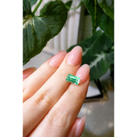 1.87 Ct. Emerald from Russia Life Style