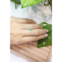 1.00 Ct. Emerald from Russia Life Style