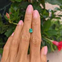0.83 Ct. Emerald from Russia Life Style