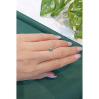 0.50 Ct. Emerald from Russia Life Style