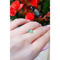 0.93 Ct. Emerald from Russia Life Style