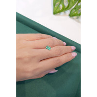 0.85 Ct. Emerald from Russia Life Style