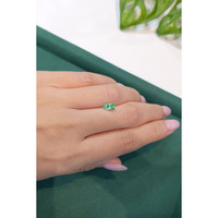 0.80 Ct. Emerald from Russia Life Style