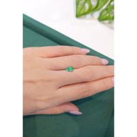 0.88 Ct. Emerald from Russia Life Style