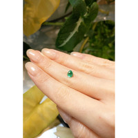 0.59 Ct. Emerald from Russia Life Style
