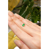 0.71 Ct. Emerald from Russia Life Style