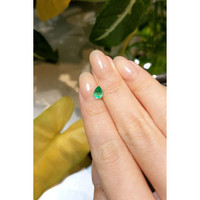 0.59 Ct. Emerald from Russia Life Style