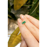 0.97 Ct. Emerald from Russia Life Style