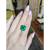 7.85 Ct. Emerald from Zambia Life Style