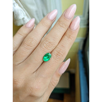 1.62 Ct. Emerald from Ethiopia Life Style