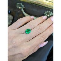 2.23 Ct. Emerald from Zambia Life Style
